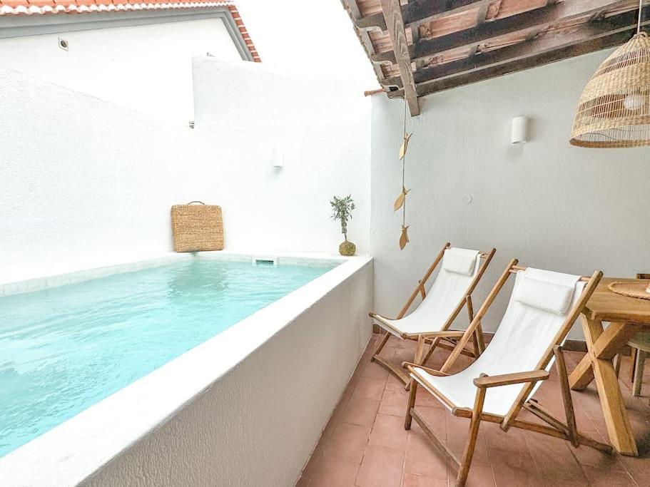 Costa Inn Beach House With Pool By Homeful Homes Costa da Caparica Dış mekan fotoğraf